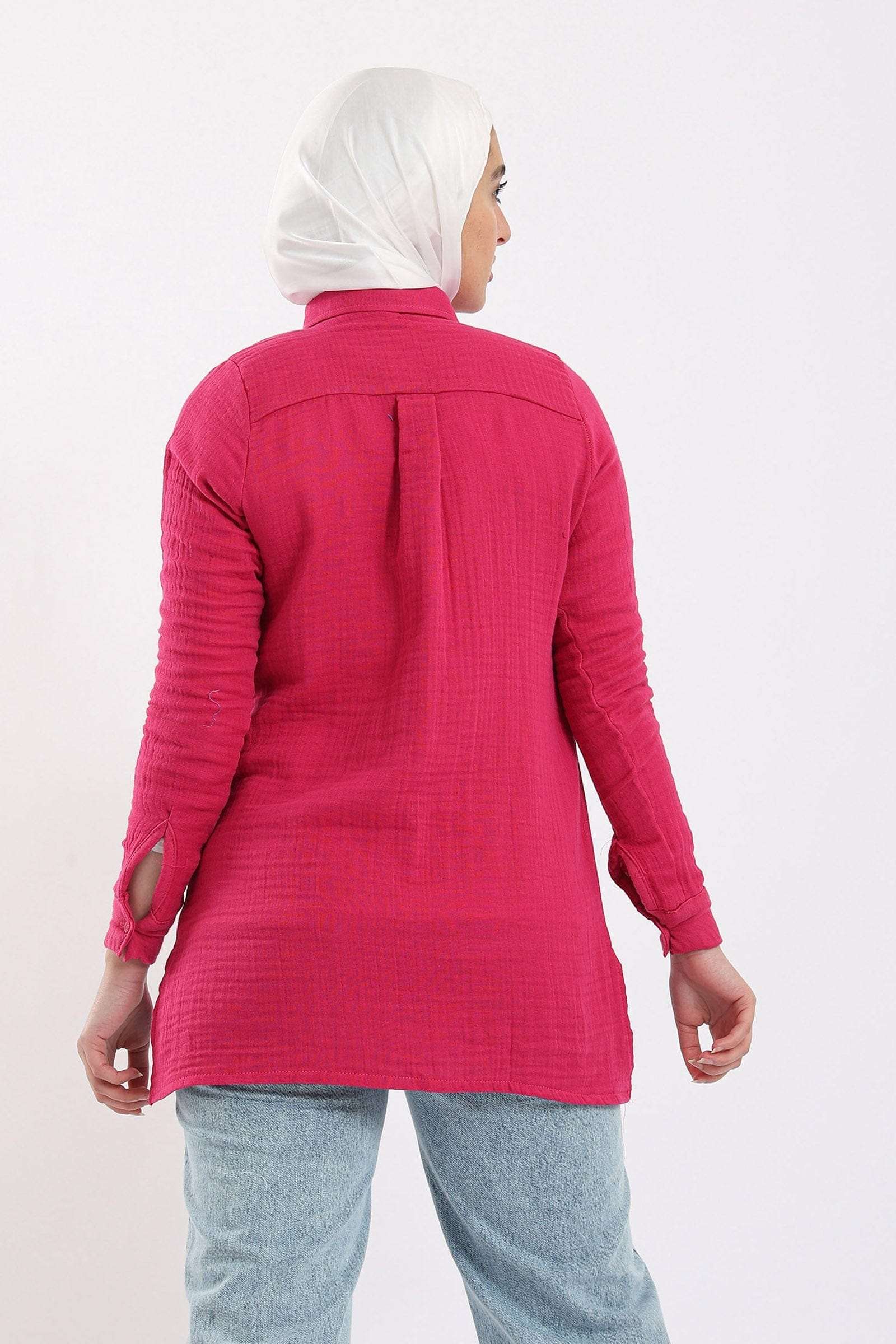 قميص واسع سادة بأزرار أمامية نسائي