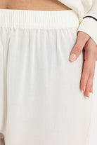 كارينا طقم بيجامة بلوزة كم طويل وبنطلون سادة