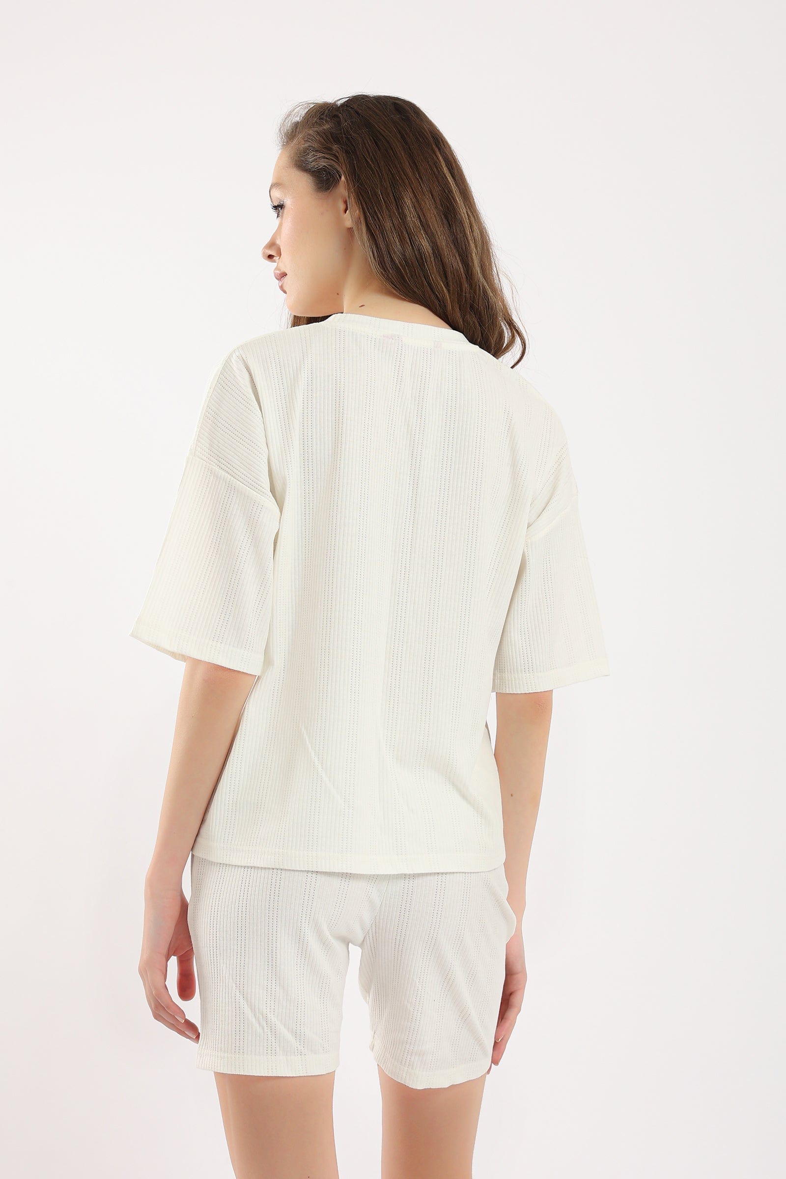 كارينا طقم بيجامة تيشيرت برقبة دائرية مضلعة مع شورت