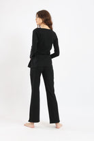 كارينا طقم بيجامة بلوزة ملفوفة أمامية وبنطلون واسع طويل مريح