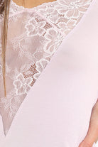 كارينا قميص نوم دانتيل قصير مفتوح من الجانبين