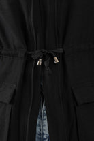 جاكيت طويل بجيوب كم طويل