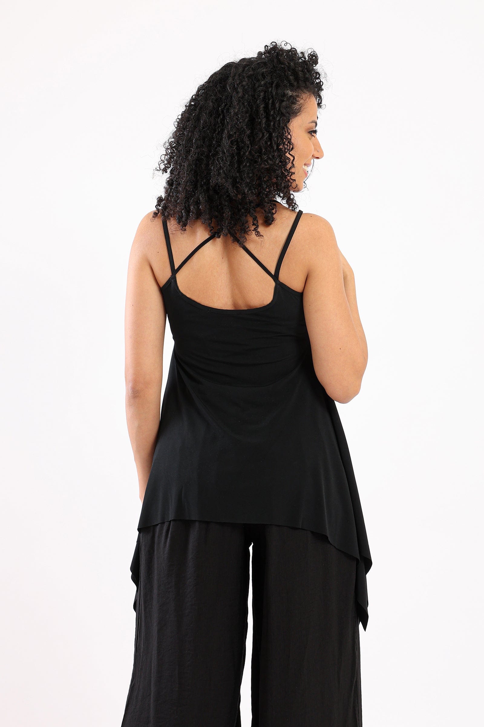 كارينا بلوزة طويلة سادة غير متساوية نسائي