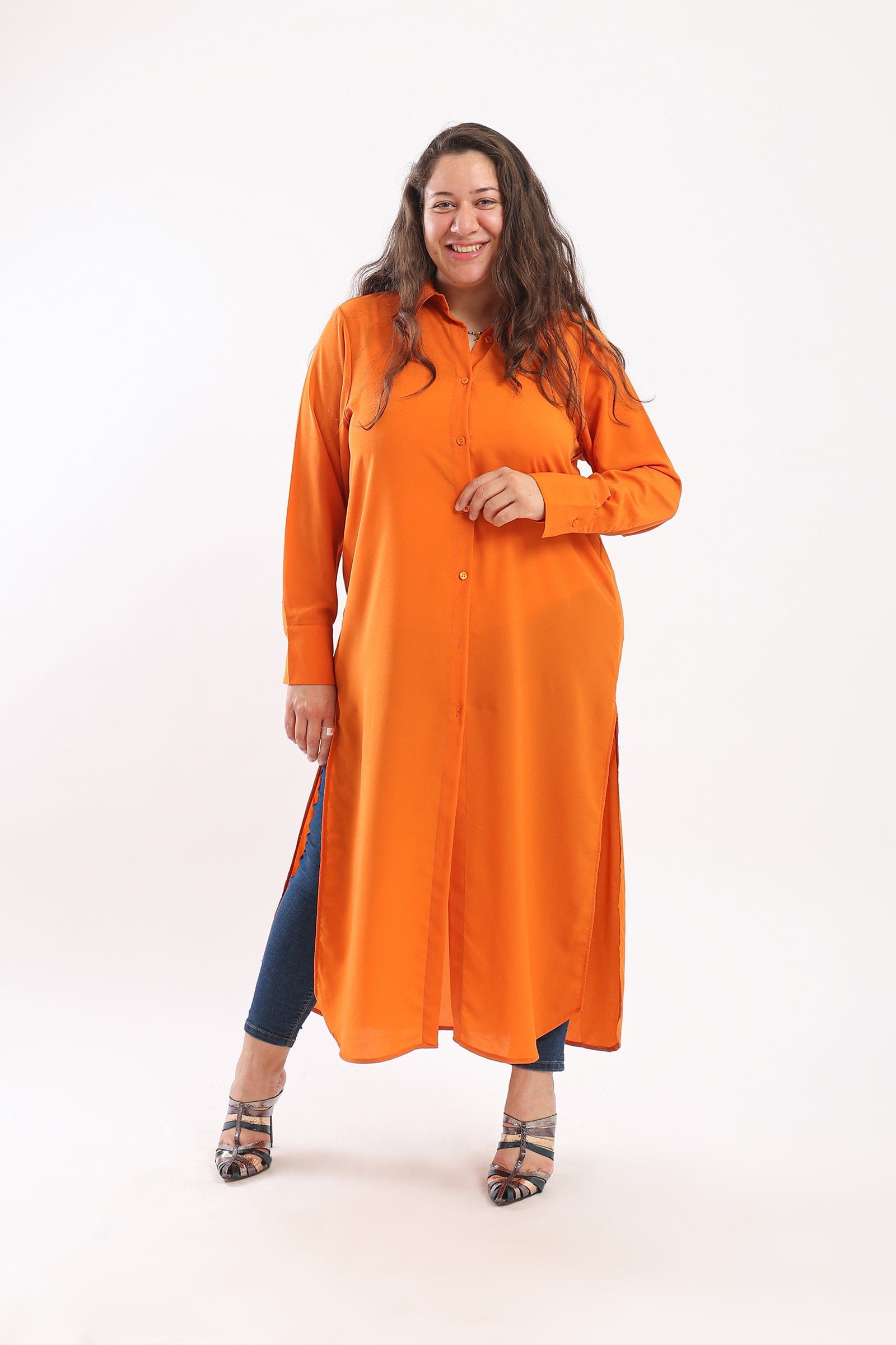 كارينا قميص طويل سادة بقصة ضيقة كم طويل