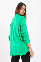 قميص كاجوال نسائي بأزرار بجيب على الصدر