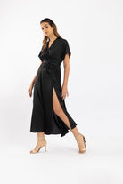 كارينا فستان بتصميم ملفوف سادة بفتحة صدر V نسائي