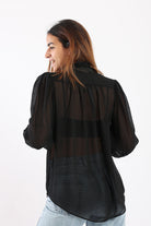 كارينا بلوزة سادة شفافة بربطة عنق كم طويل