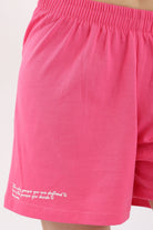 كارينا طقم بيجامة بطبعة ميكي ماوس تيشيرت وشورت فوشيا