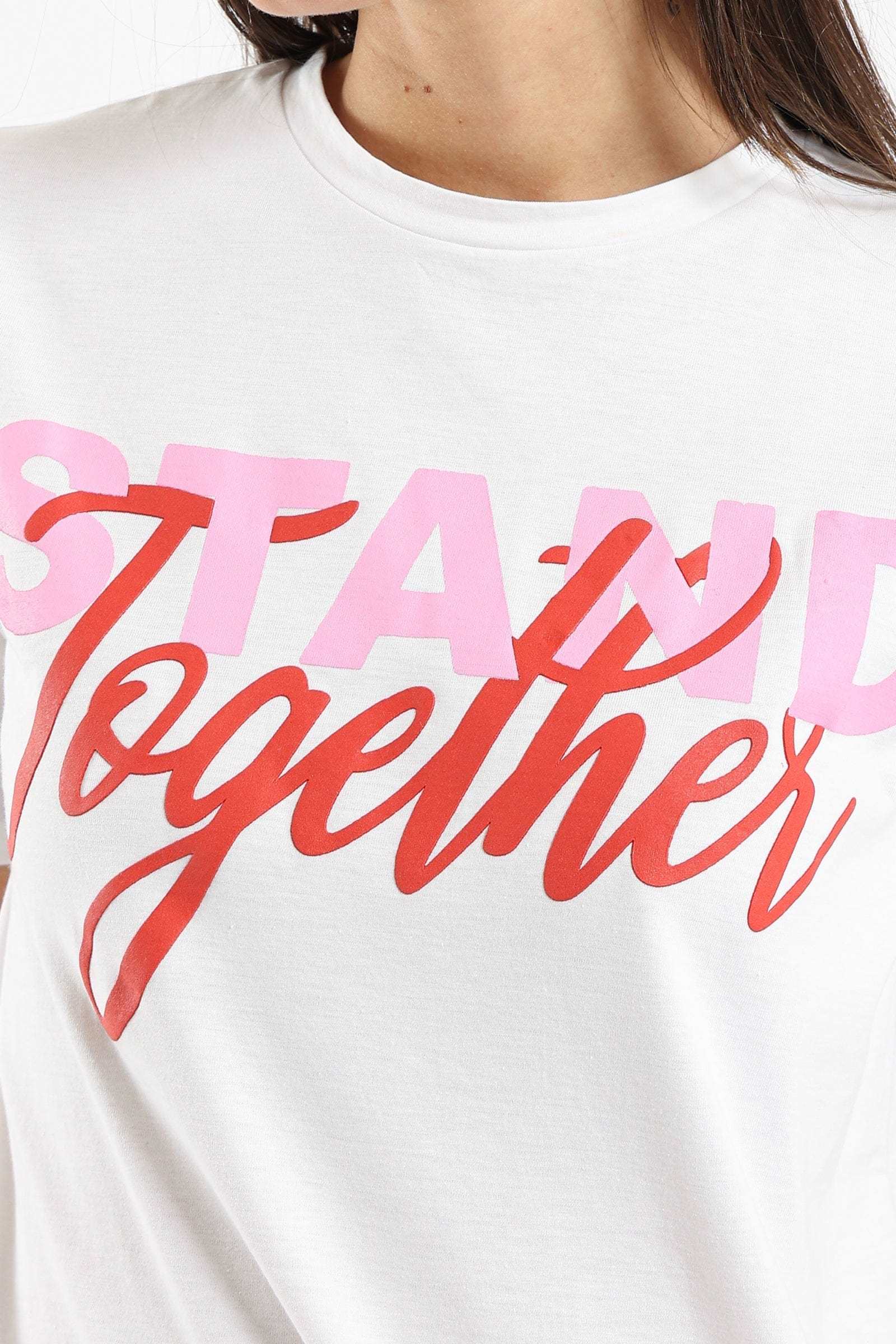 كارينا تي شيرت مطبوع نص كم