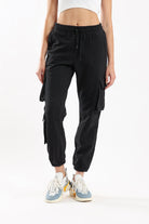 كارينا بنطلون كارجو نسائي بجيوب أمامية بخصر مطاطي