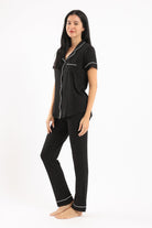 كارينا طقم بيجامة تيشيرت وبنطلون نسائي