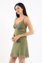 كارينا قميص نوم دانتيل بحمالات