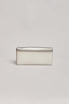 داليدرس محفظة نسائية جلد فضي وأبيض