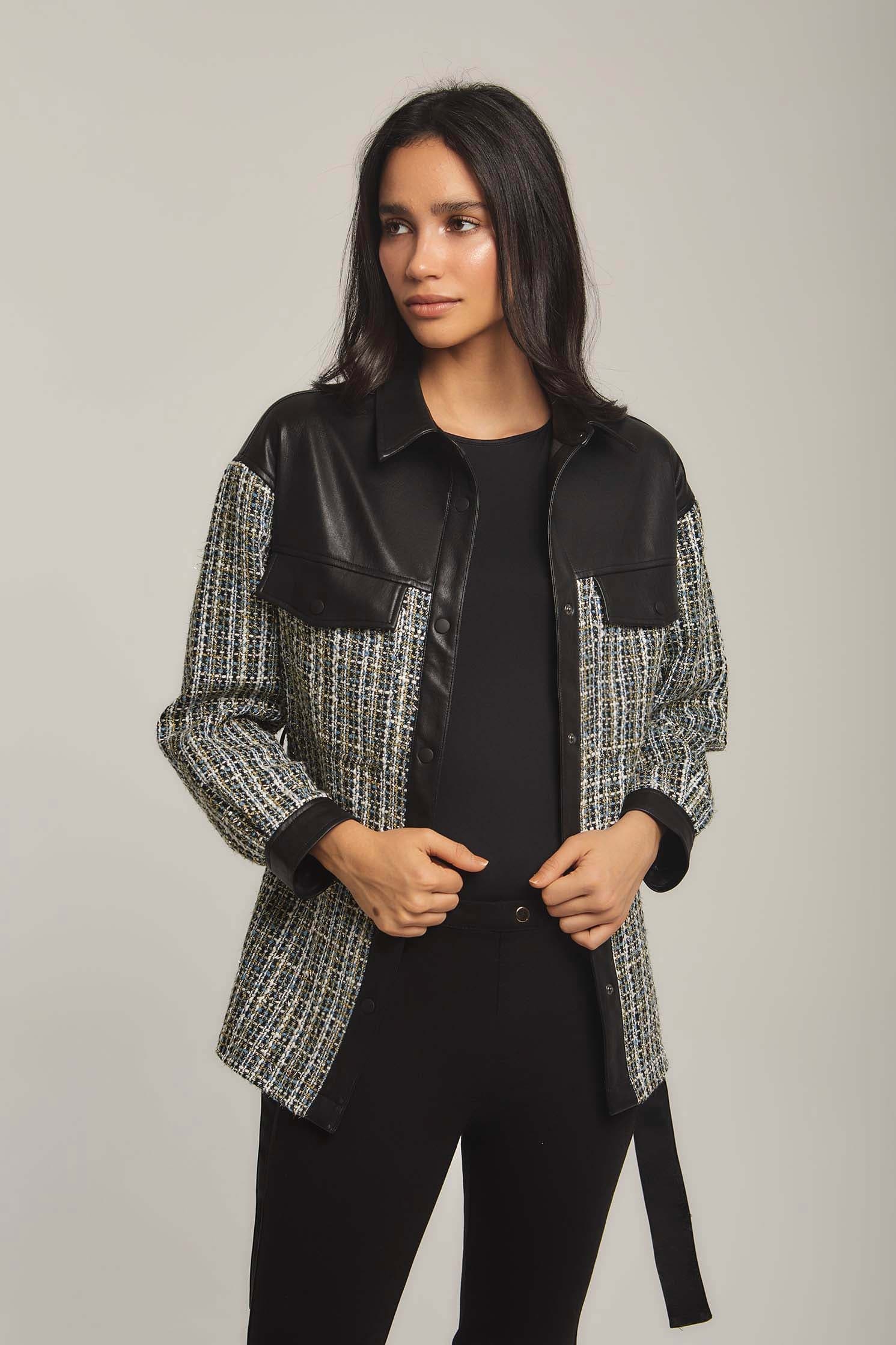 داليدرس جاكيت نسائي مزين بجلد أسود