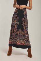 داليدرس تنورة نسائية ميدي مطرزة متعدد الألوان