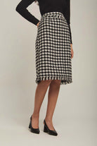 داليدرس تنورة نسائية قصيرة بكرانيش بني غامق