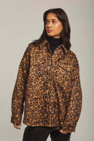 داليدرس قميص ثقيل نسائي بطبعة تايجر فهد