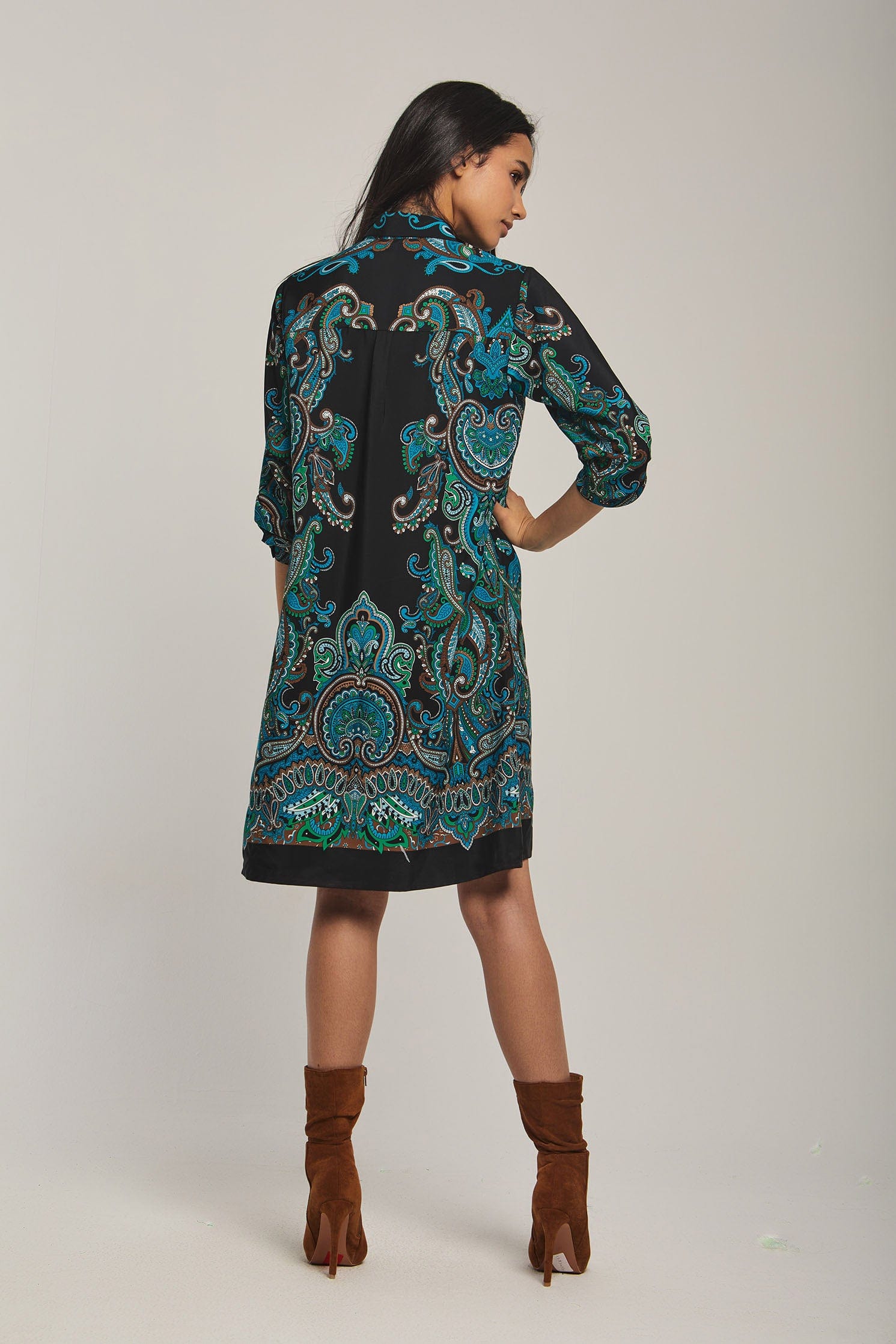 داليدرس تونك نسائي قصير مطبوع متعدد الألوان