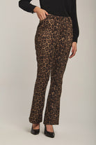 داليدرس بنطال نسائي بنمط نمري برتقالي محترق