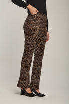 داليدرس بنطال نسائي بنمط نمري برتقالي محترق