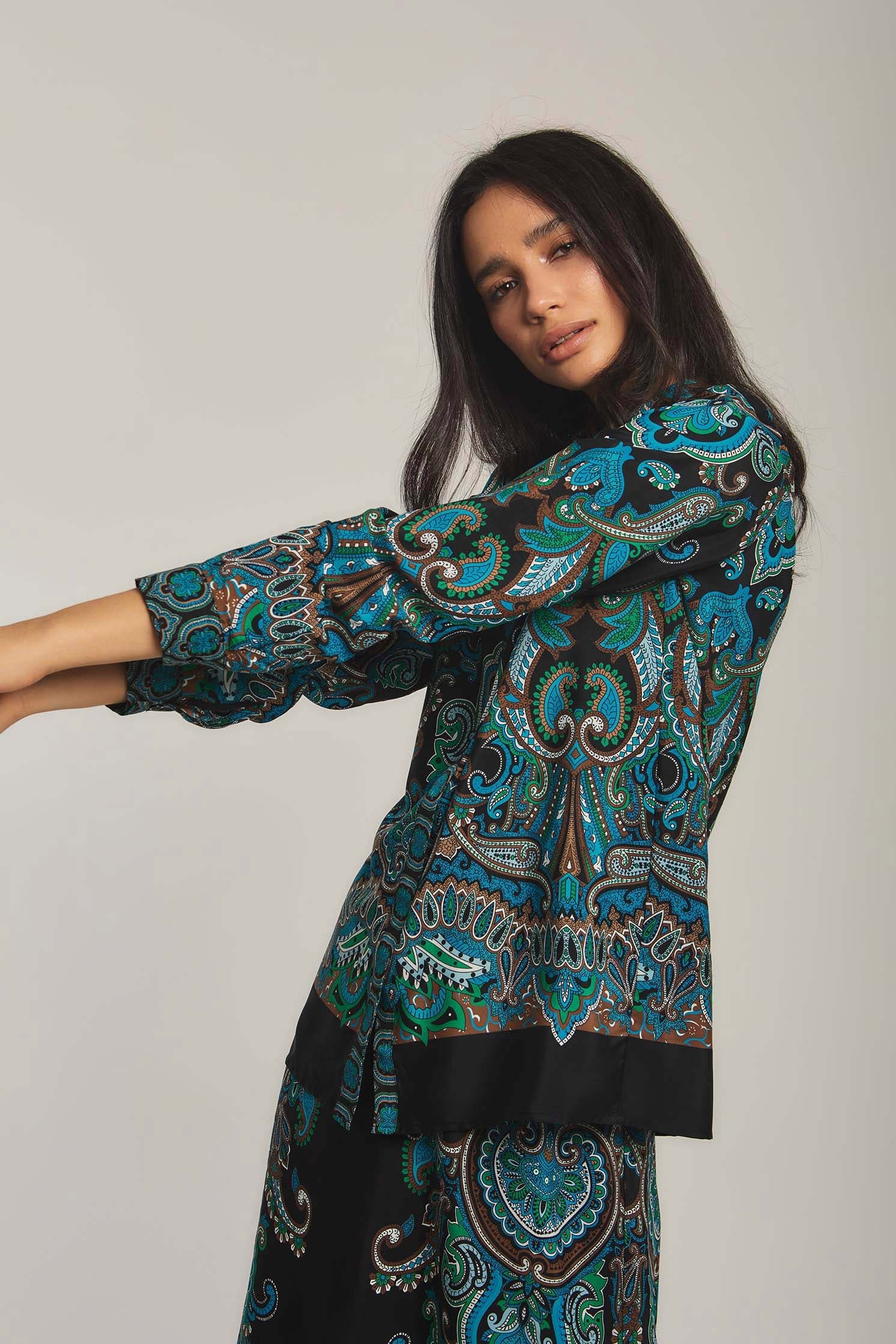 داليدرس بلوزة نسائية مزخرفة متعدد الألوان