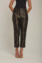 داليدرس بنطال نسائي رسمي قصير أخضر جيشي