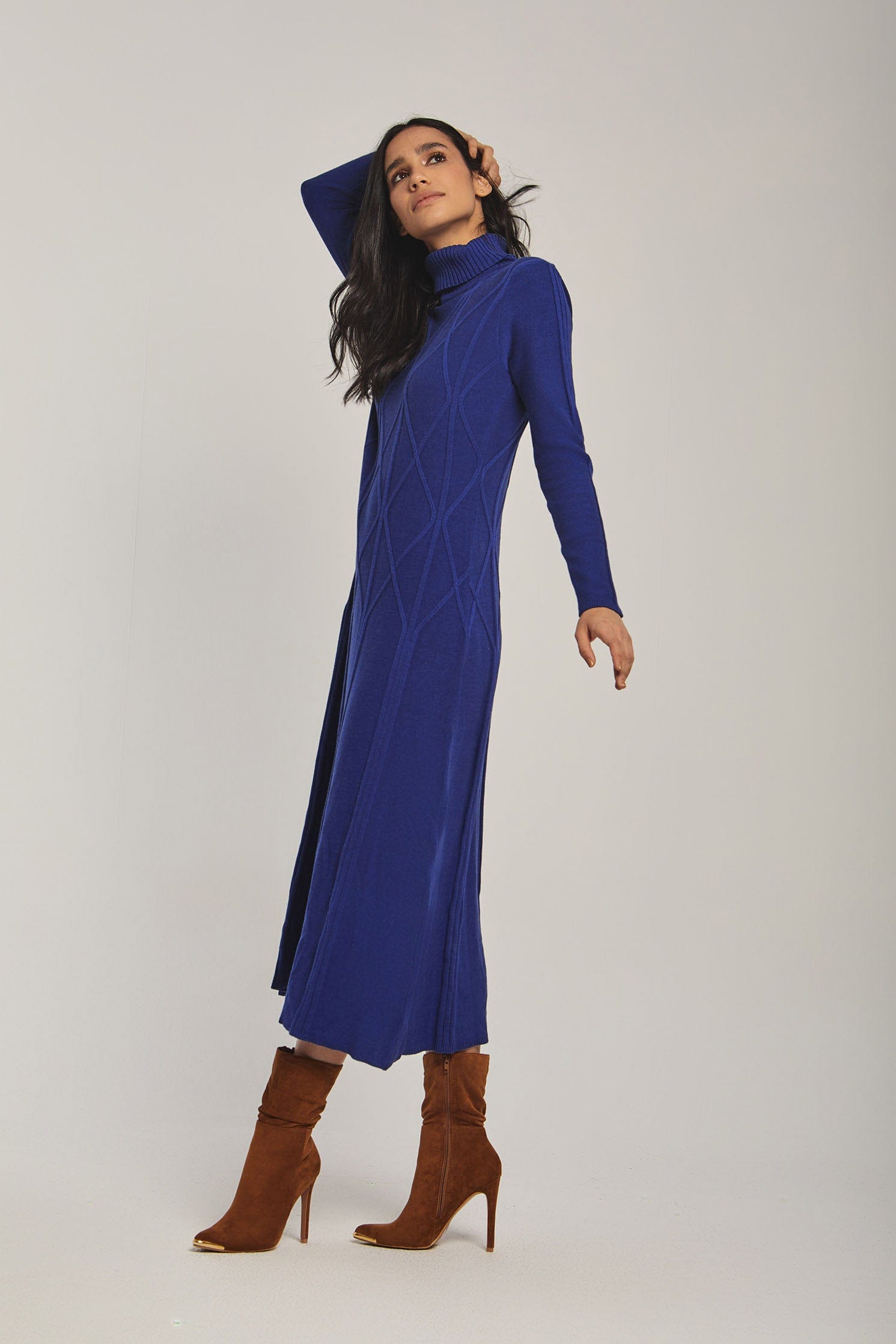 داليدرس فستان نسائي مطرز قطن أبيض