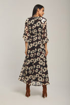 داليدرس فستان نسائي محدد من منطقة الصدر مطبوعة