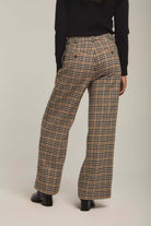 داليدرس بنطال نسائي منقوش واسع من الأسفل بني غامق