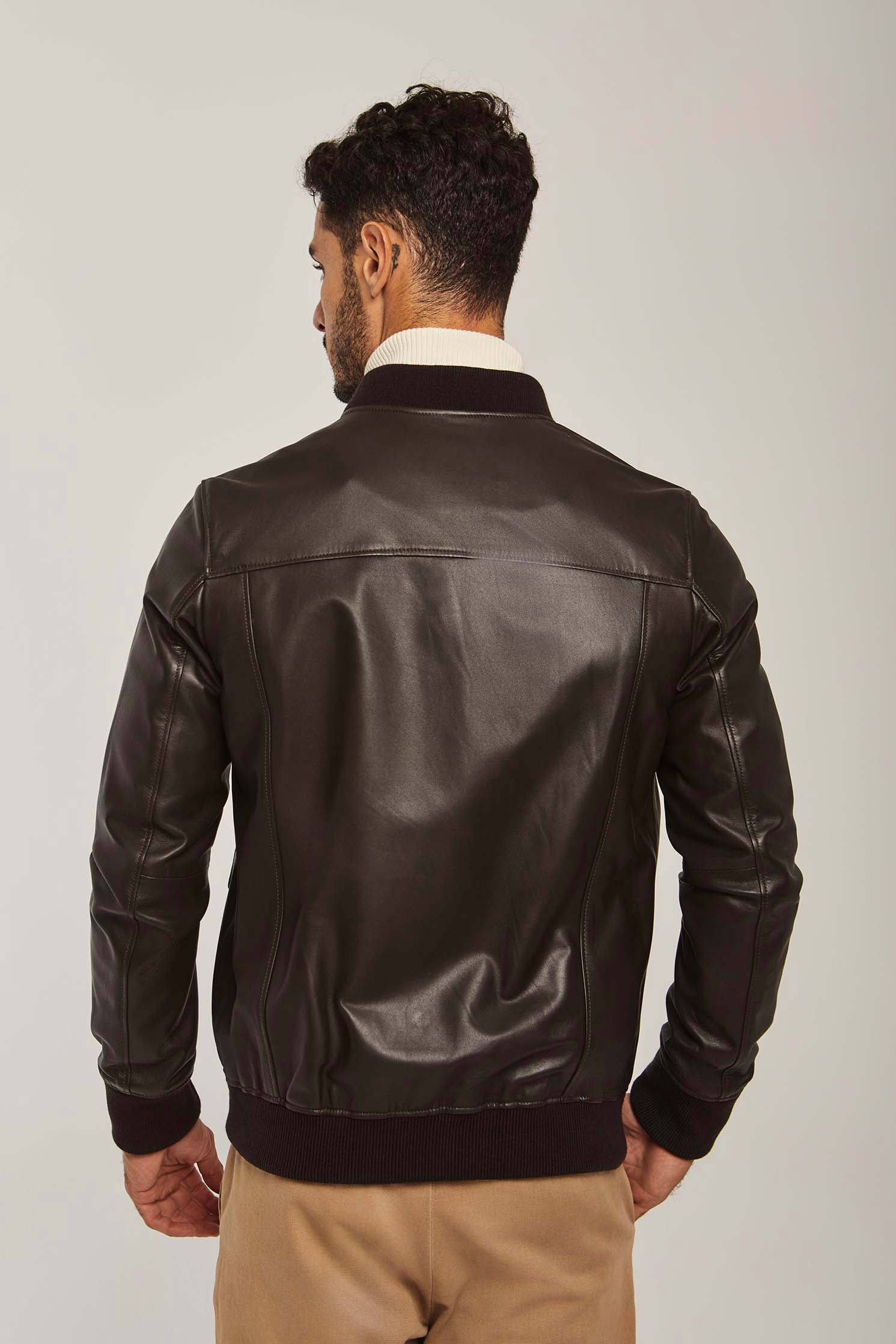 داليدرس جاكيت جلد رجالي ازرار وجيوب فوج