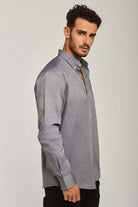 داليدرس قميص رجالي سادة ابيض