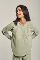 داليدرس بيجامة نسائية بتطريز خفيف على الصدر