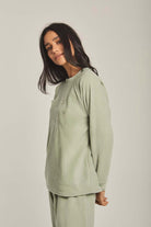 داليدرس بيجامة نسائية بتطريز خفيف على الصدر