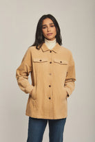 داليدرس جاكت نسائي سادة بجيوب وازارار أصفر شاحب