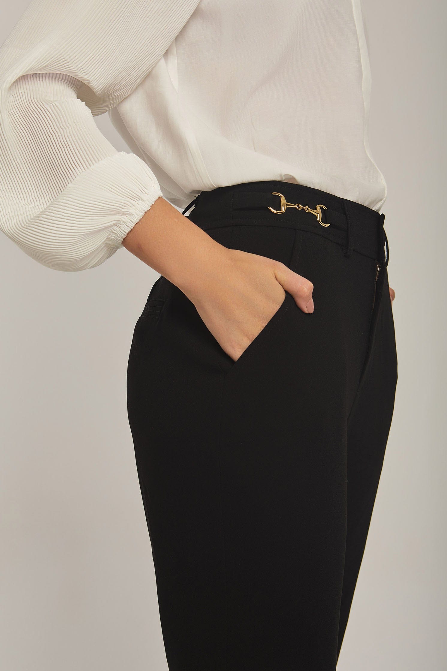 داليدرس بنطال نسائي سادة رسمي واسع من الأسفل أسود