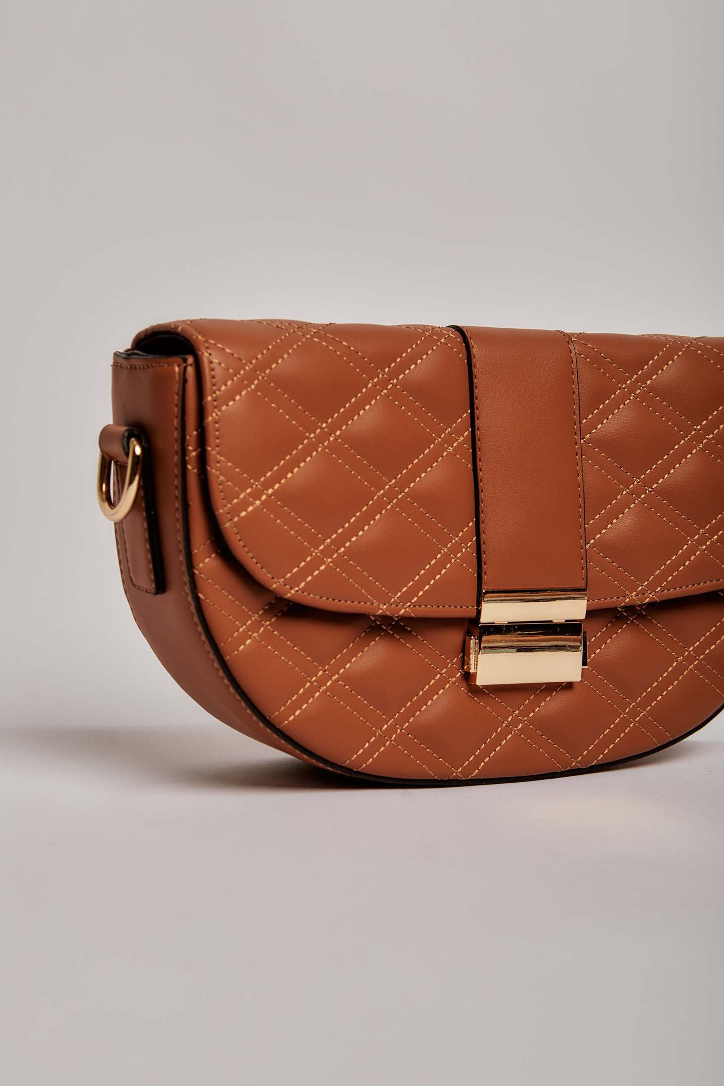 داليدرس شنطة جلد نسائي تطوى