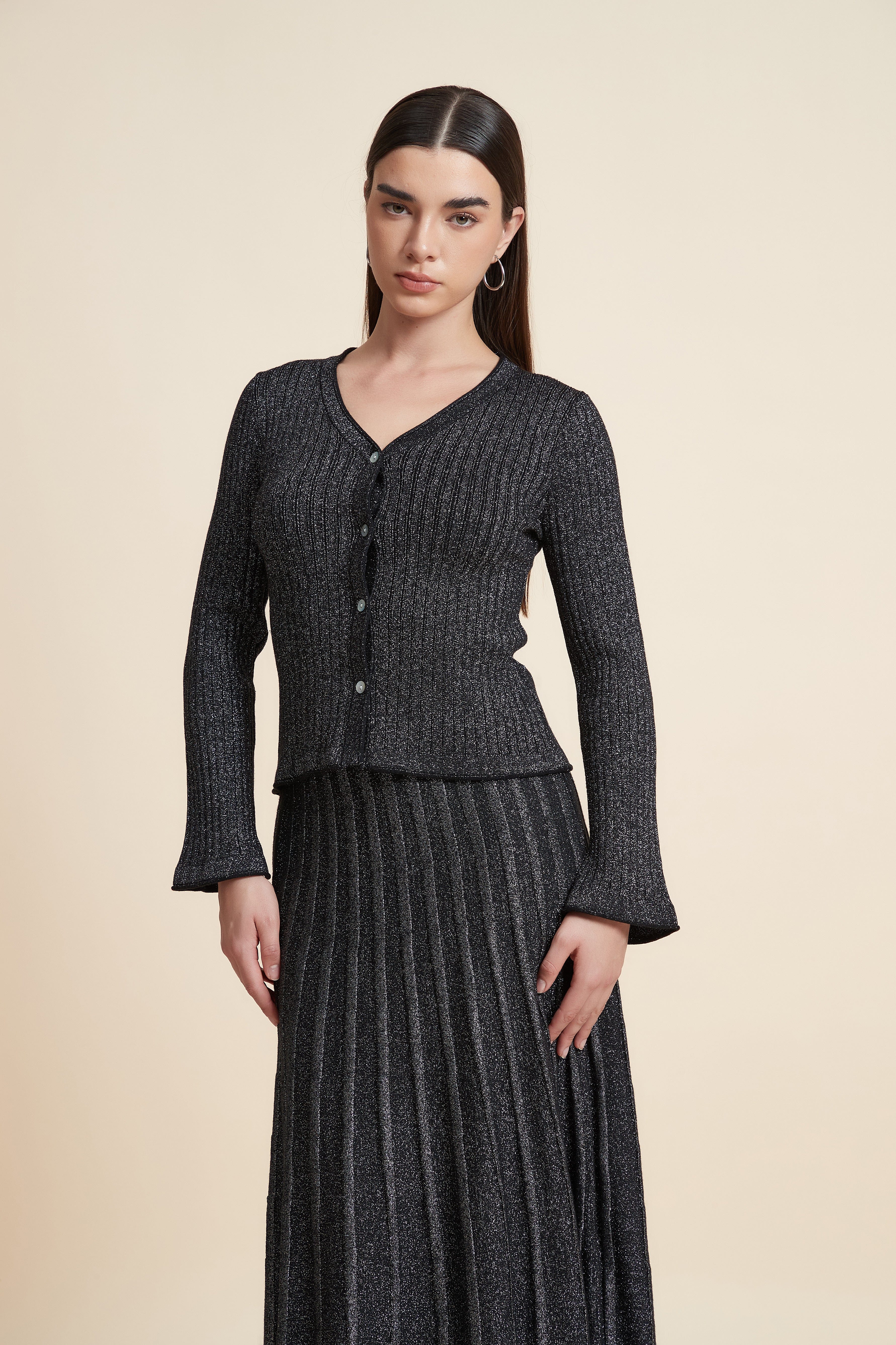 Long Sleeve Ribbed Short Cardigan Fashion.sa Long Sleeve Ribbed Short Cardigan Fashion.sa