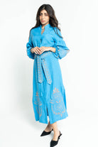 ببل فاشن فستان نسائي طويل منقوش من الكم ومن الاسفل وبحزام على الخصر