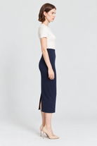 BS8033 navy_blue side - model Maria
