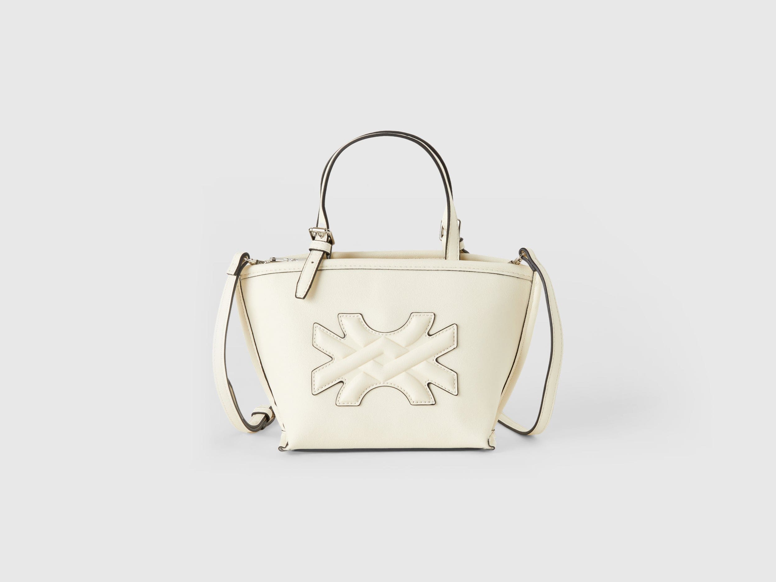 يونايتد كولورز اوف بينيتون حقيبة قماش جلدية مقلدة بشعار أمامي نسائي