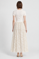 CH014-21Q203 white back - model Maria