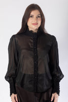 بلوزة مزينة بدانتيل بأزرار أمامية كم طويل نسائي