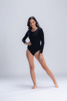 كارينا بودي سوت كم طويل من المايكروفايبر نسائي