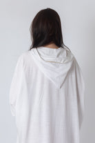 ديامانتين جلابية بأكمام طويلة مزينة بتطريز أمامي قصيرة نسائي أوف وايت