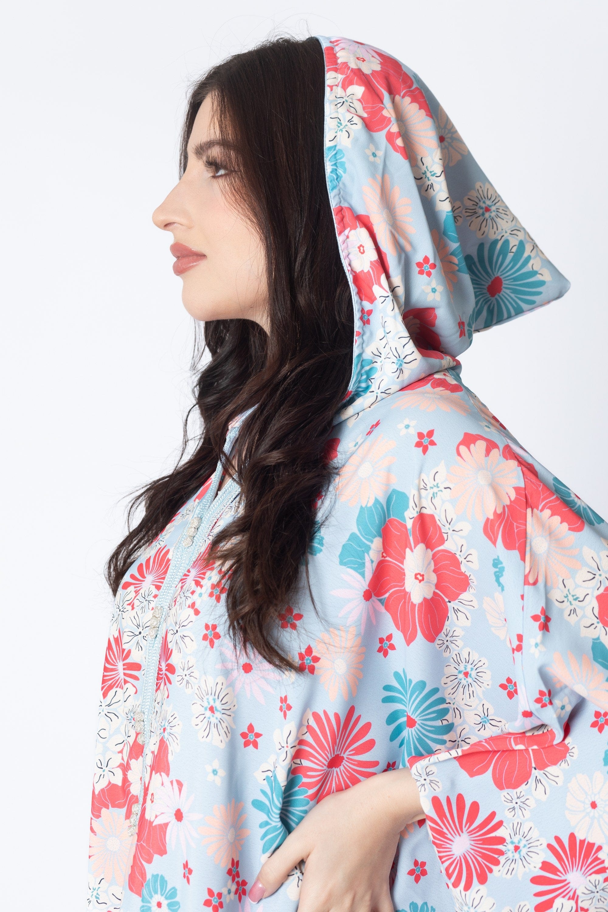 ديامانتين جلابة موردة بقبعة 3/4 كم واسع نسائي أزرق فاتح