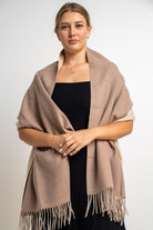 ميكا شال سادة بخيوط طويلة مضفرة نسائي