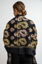 نتشي وشاح مطرز نسائي