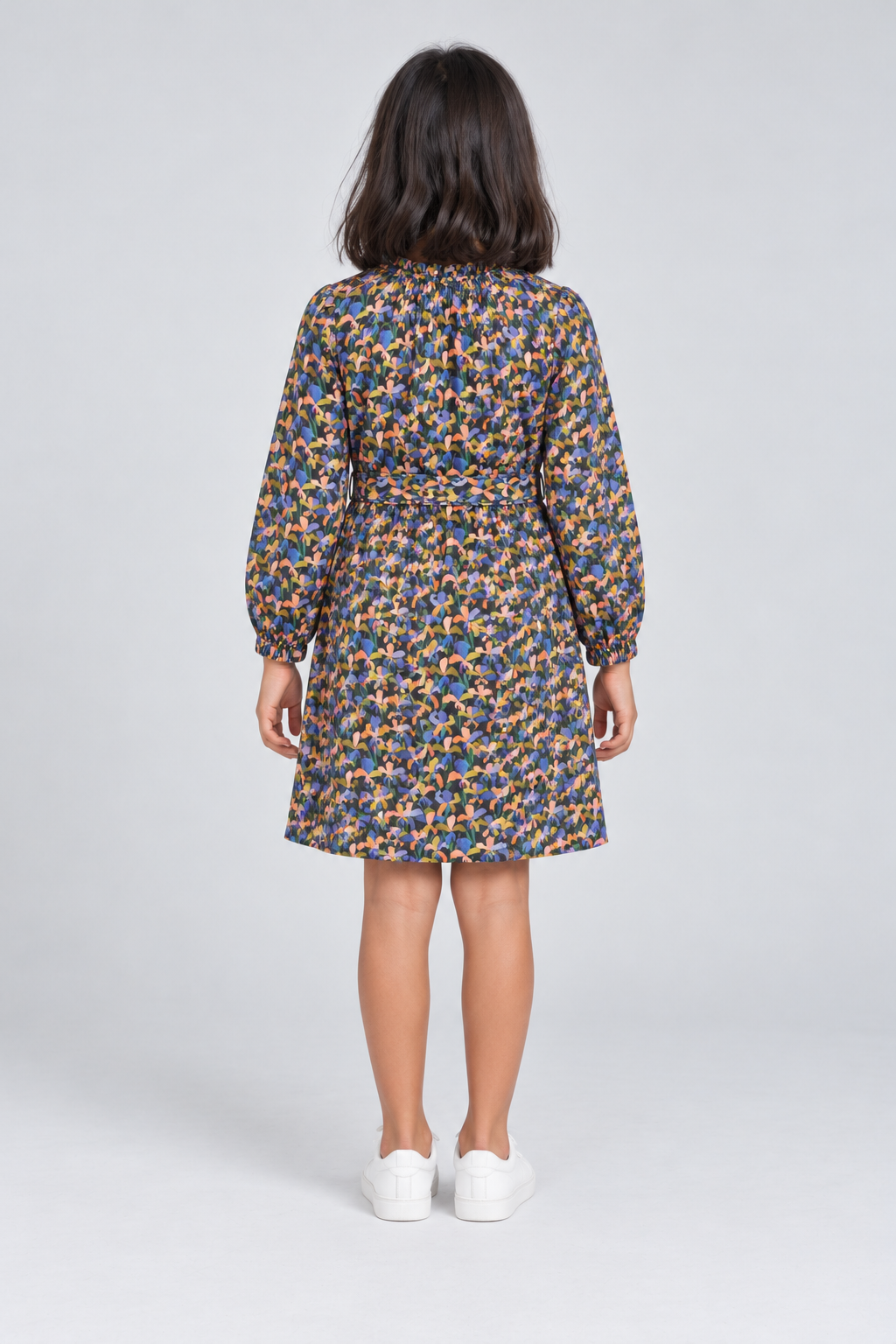 GDR2172 Noor back