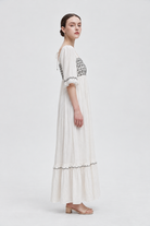IY520S251EB off_white side - model alice
