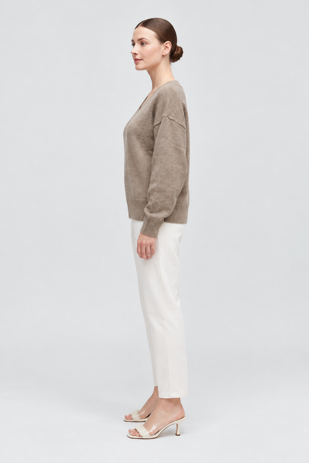 IYE815W264CDY tan long-sleeve V-neck knit sweater on Nina, side